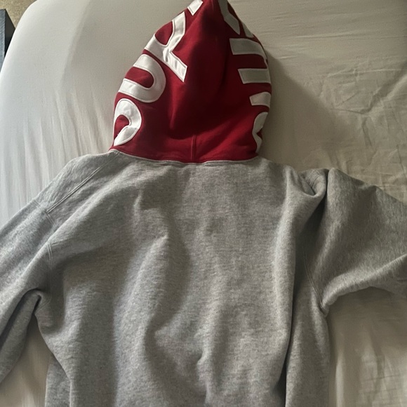 size medium supreme contrasted hooded heather gray hoodie - Picture 3 of 4